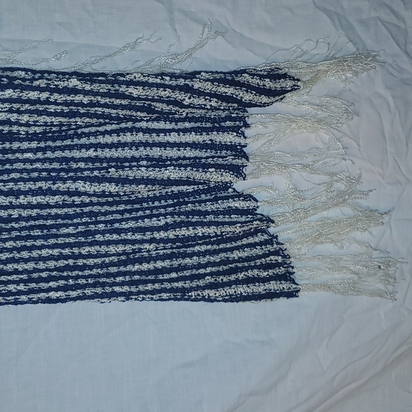 Rue21 Small Sweater - Picture 2 of 3